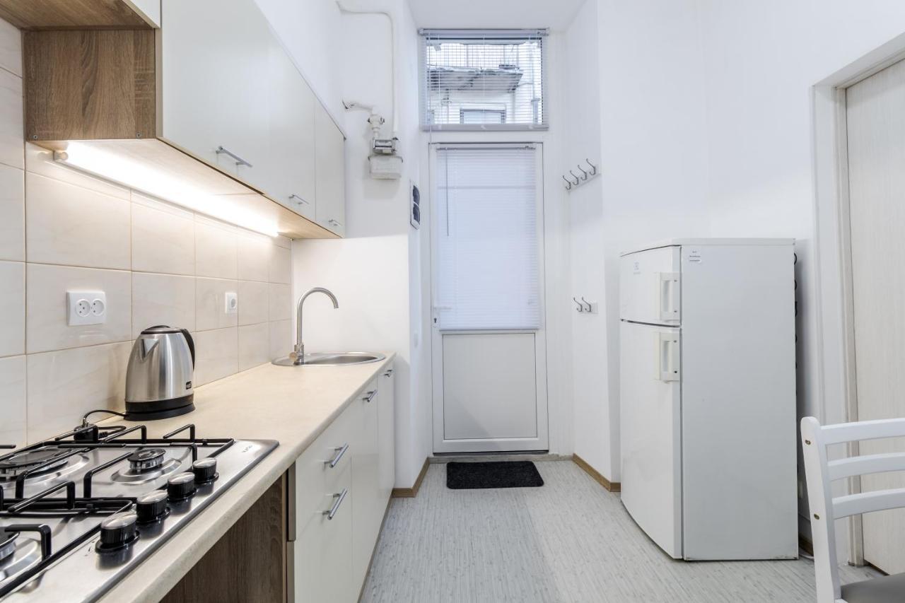 City Shalom Apartment Λβιβ Εξωτερικό φωτογραφία